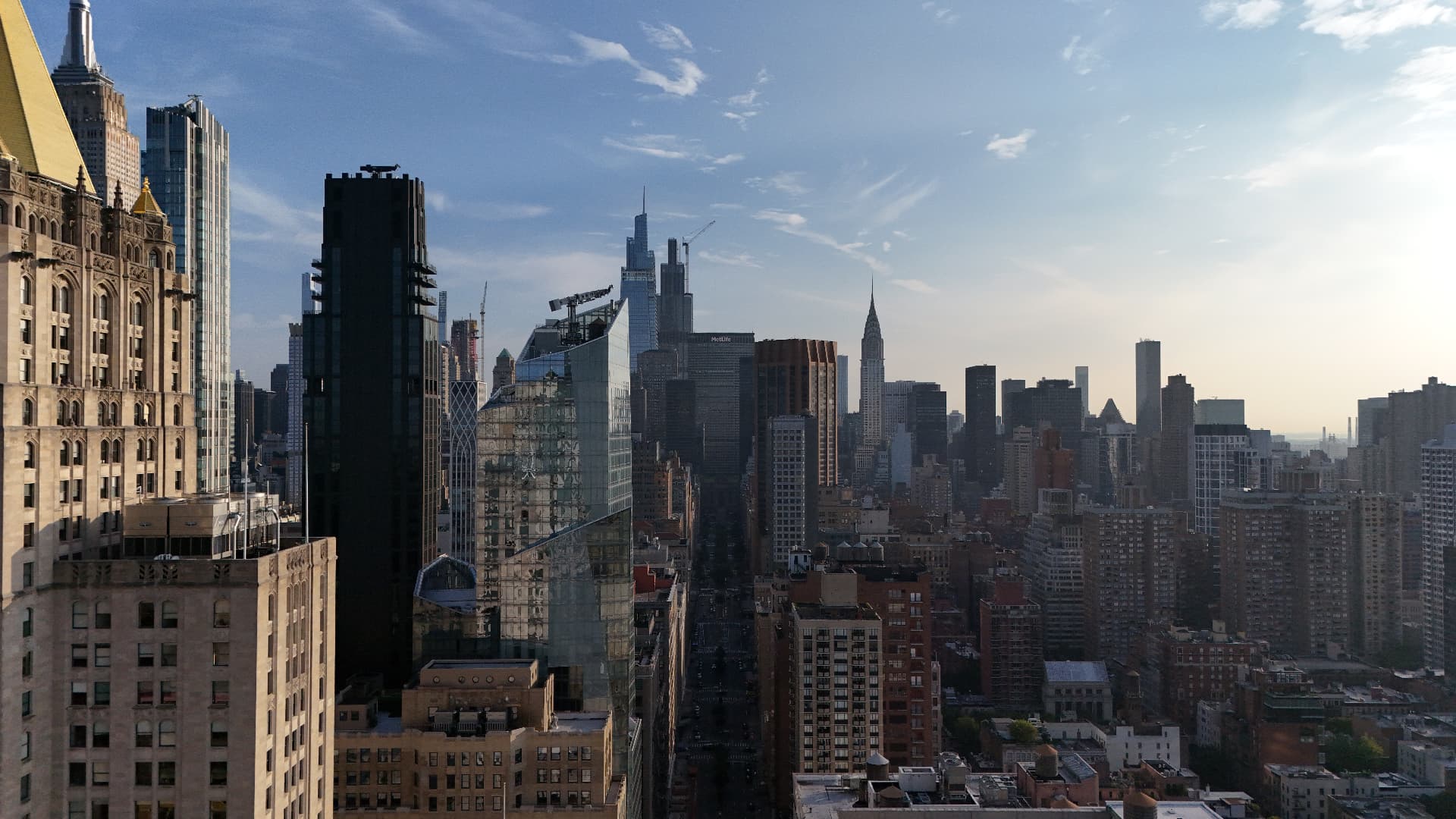 Midtown Manhattan skyline at dawn